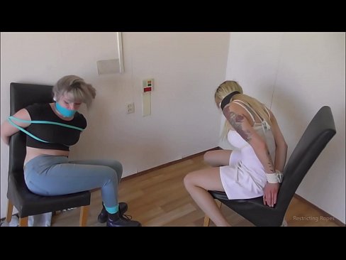 ❤️ Fíkill / bundin og kæfð / stúlka í neyð ❤ Klám hjá okkur is.ttsex.ru ❤